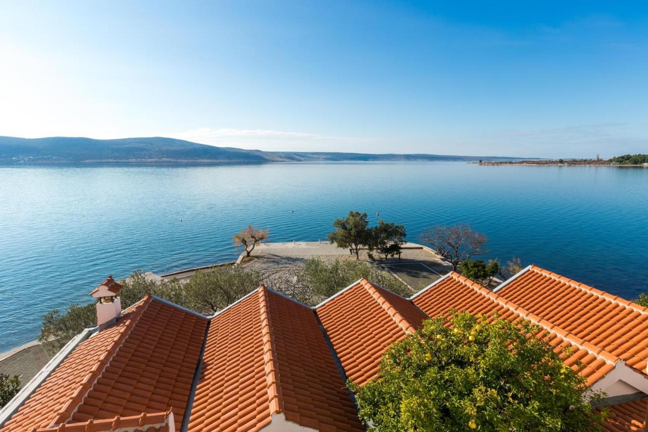 Bed and Breakfast Pansion Croatia Стариград-Пакленица Экстерьер фото