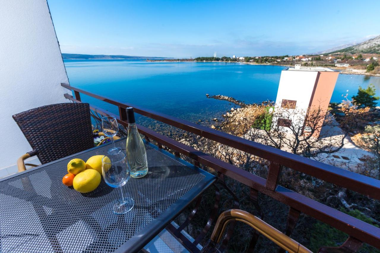 Bed and Breakfast Pansion Croatia Стариград-Пакленица Экстерьер фото